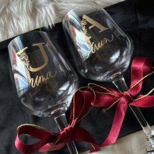 Engraved Wine Glasses- Floral Edition (Set of 2)